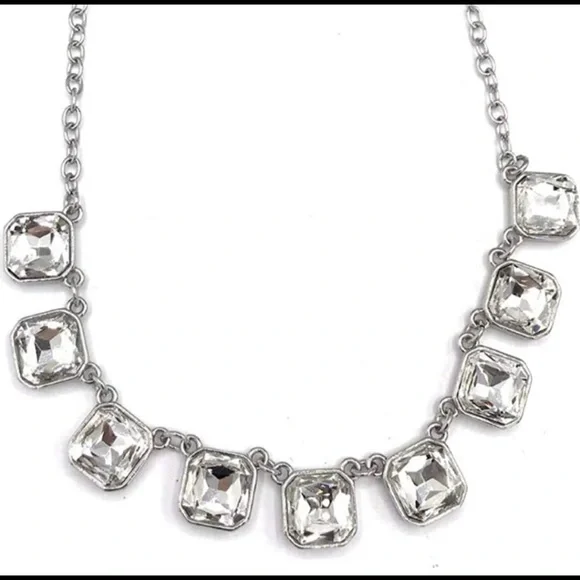 Chloe & Isabel Retro Glam Statement necklace - Picture 3 of 3